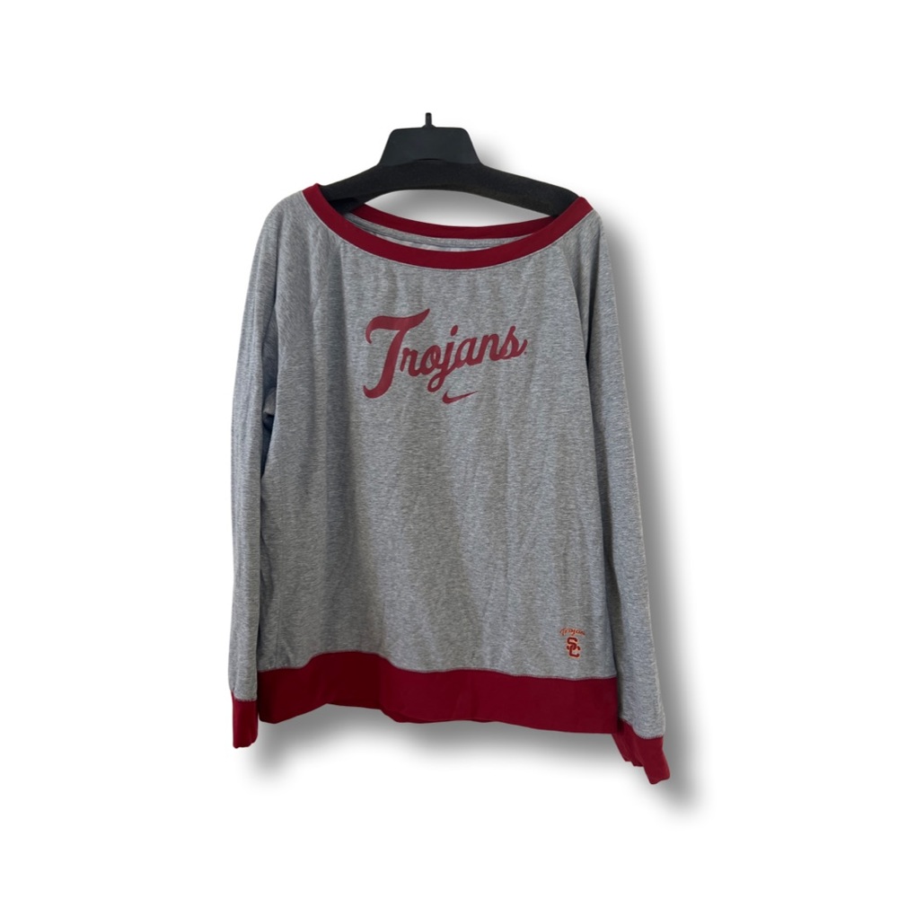 Nike women’s USC Trojans crewneck sweatshirt. Like new.